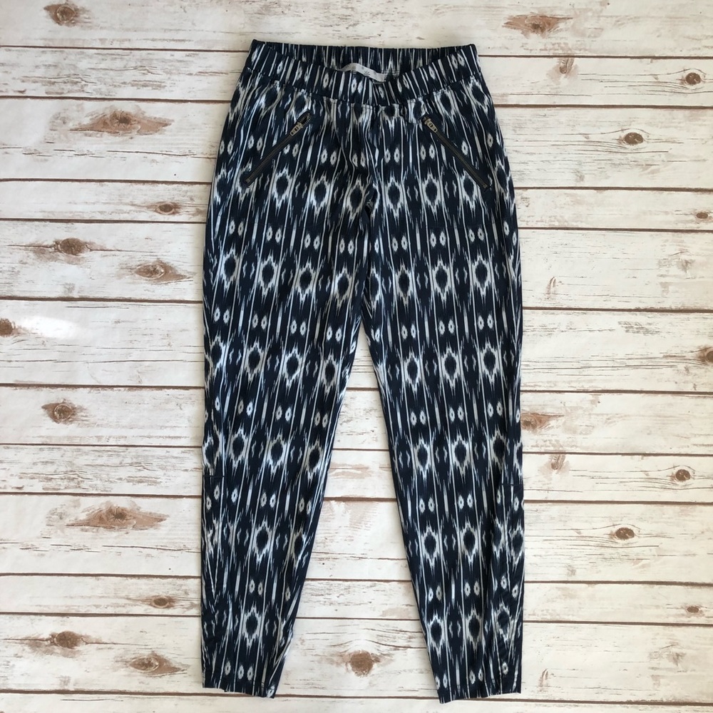 Athleta Black and White Ikat Print Jogger Pants